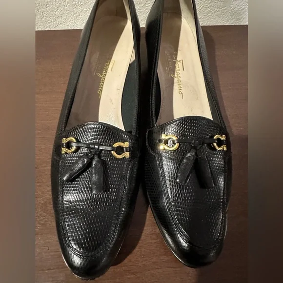 Salvatore Ferragamo | Shoes | Ferragamo Icon Black Leather  display picture 1